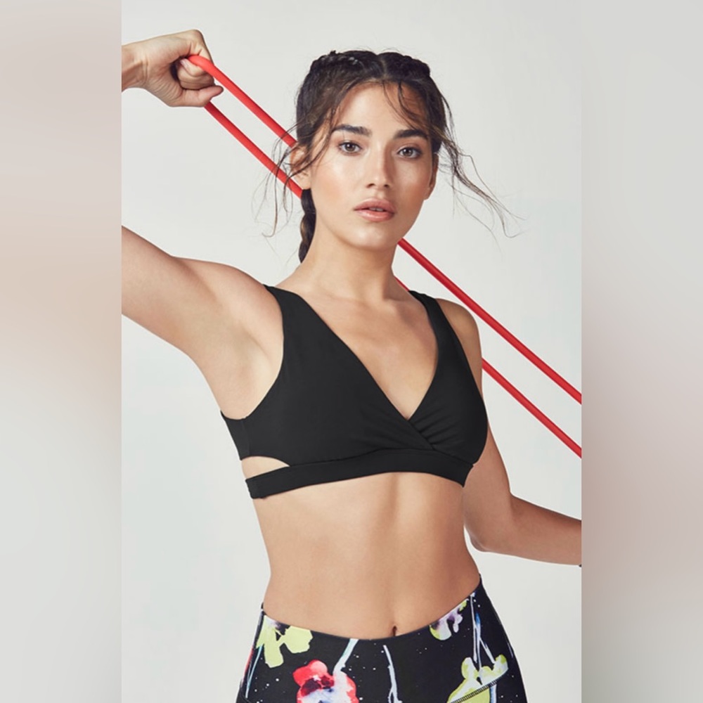 NWT Fabletics Eden Bra Black Small
